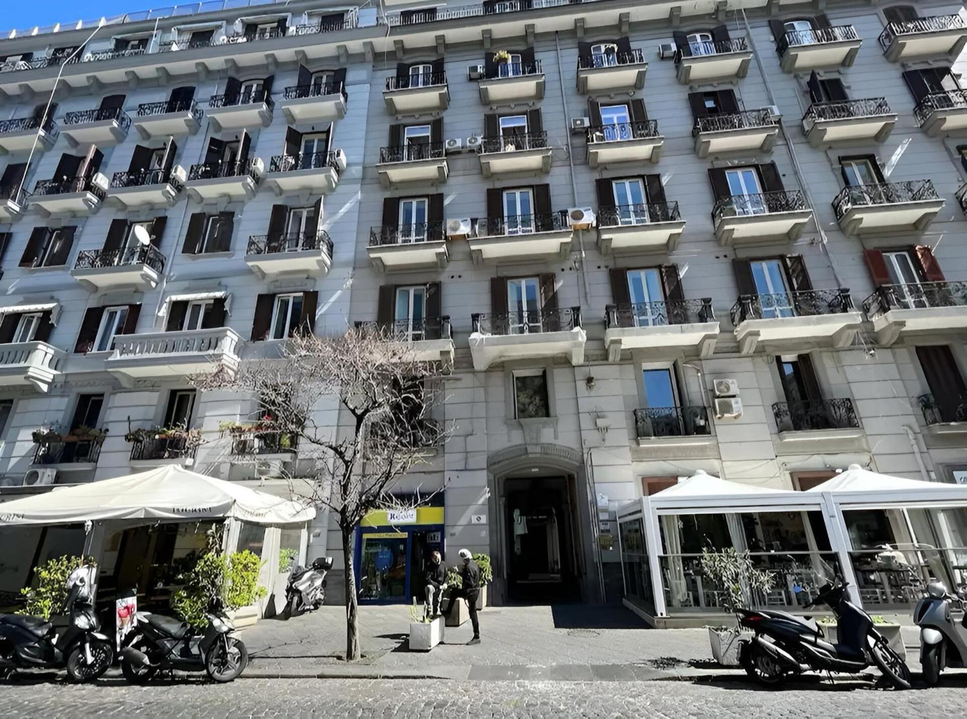 Casa Bianca Apartments Неаполь Экстерьер фото